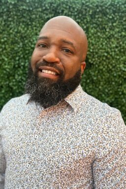Jones-Headshot-256×384 Jones-Headshot-256x384